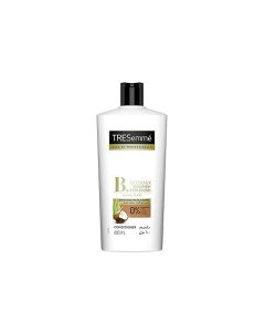 Tresemme Botanix Natural Nourish & Replenish Conditioner With Coconut Milk & Aloe Vera 600Ml
